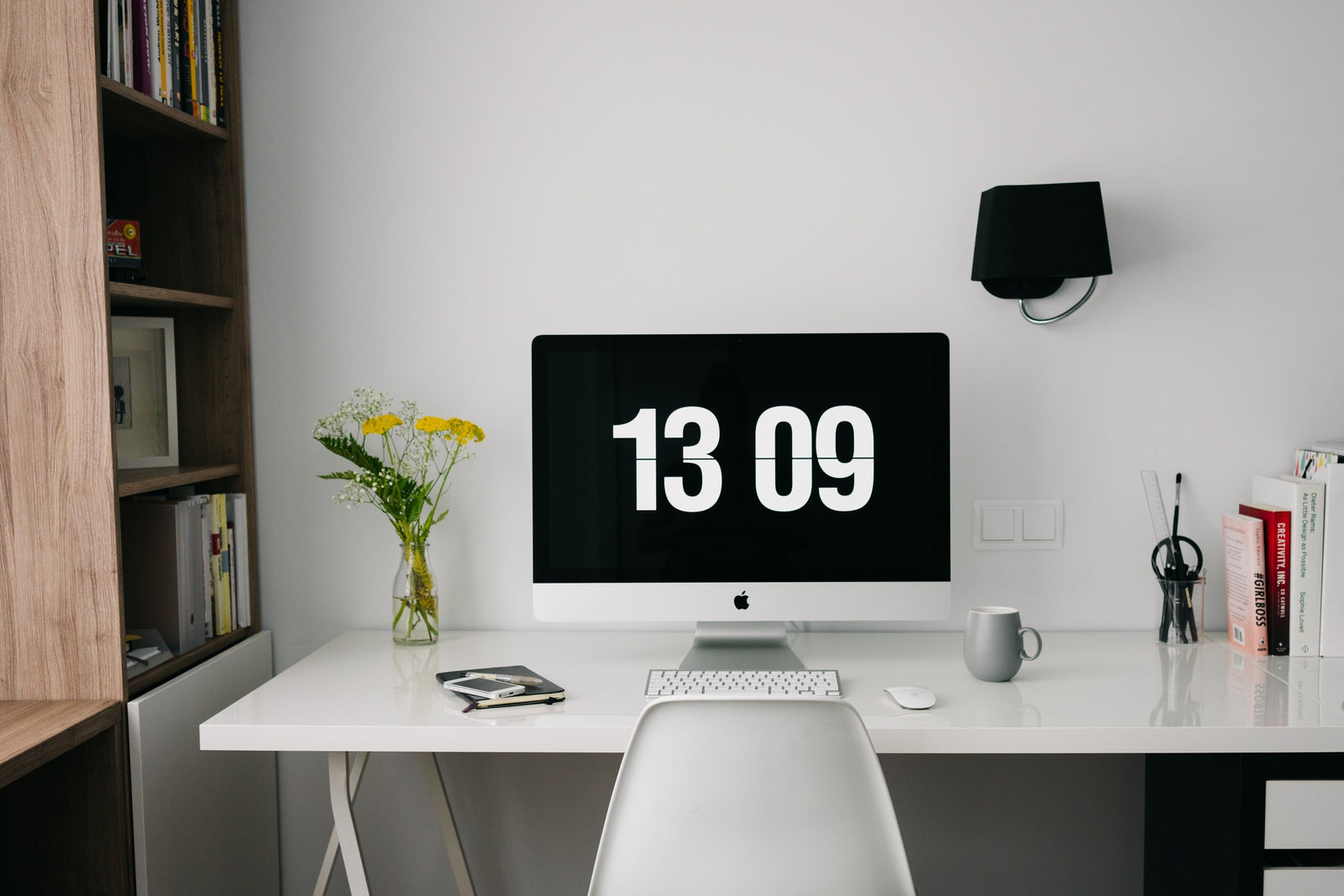 Best Glass Cleaner for Your Office